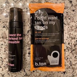 Tanning mousse and glove